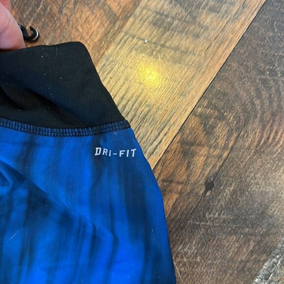 Nike shorts S (5250B) - Picture 3 of 6